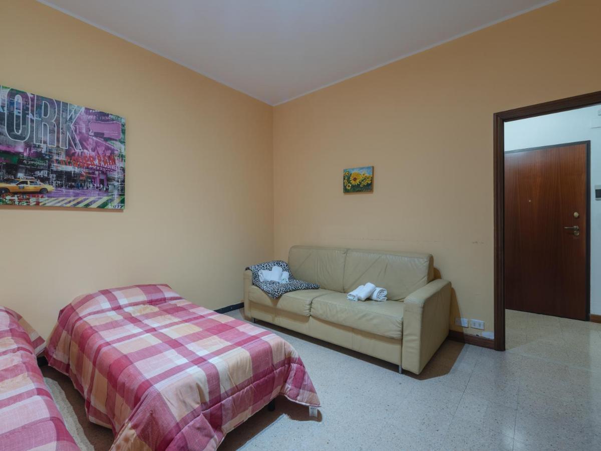 Casa Di Maty - Cozy Apartment With Balcony La Spezia Buitenkant foto