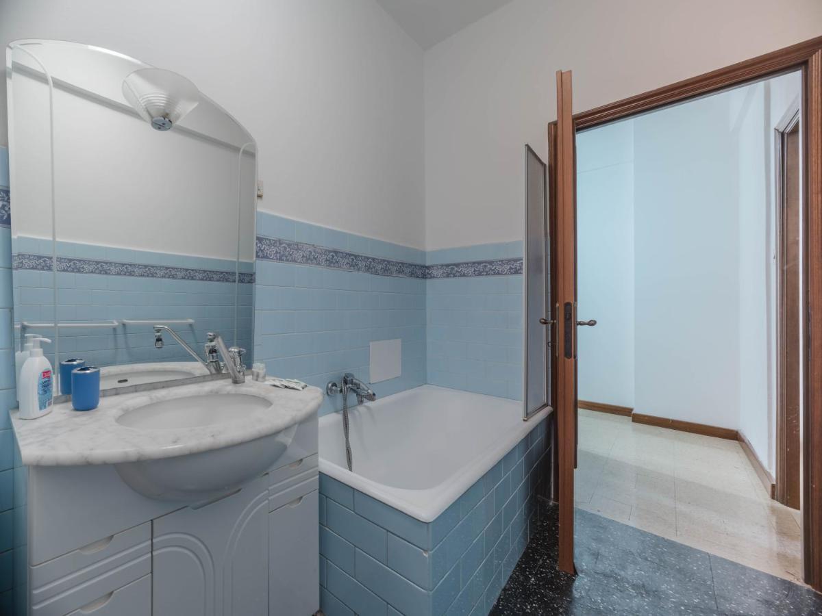 Casa Di Maty - Cozy Apartment With Balcony La Spezia Buitenkant foto
